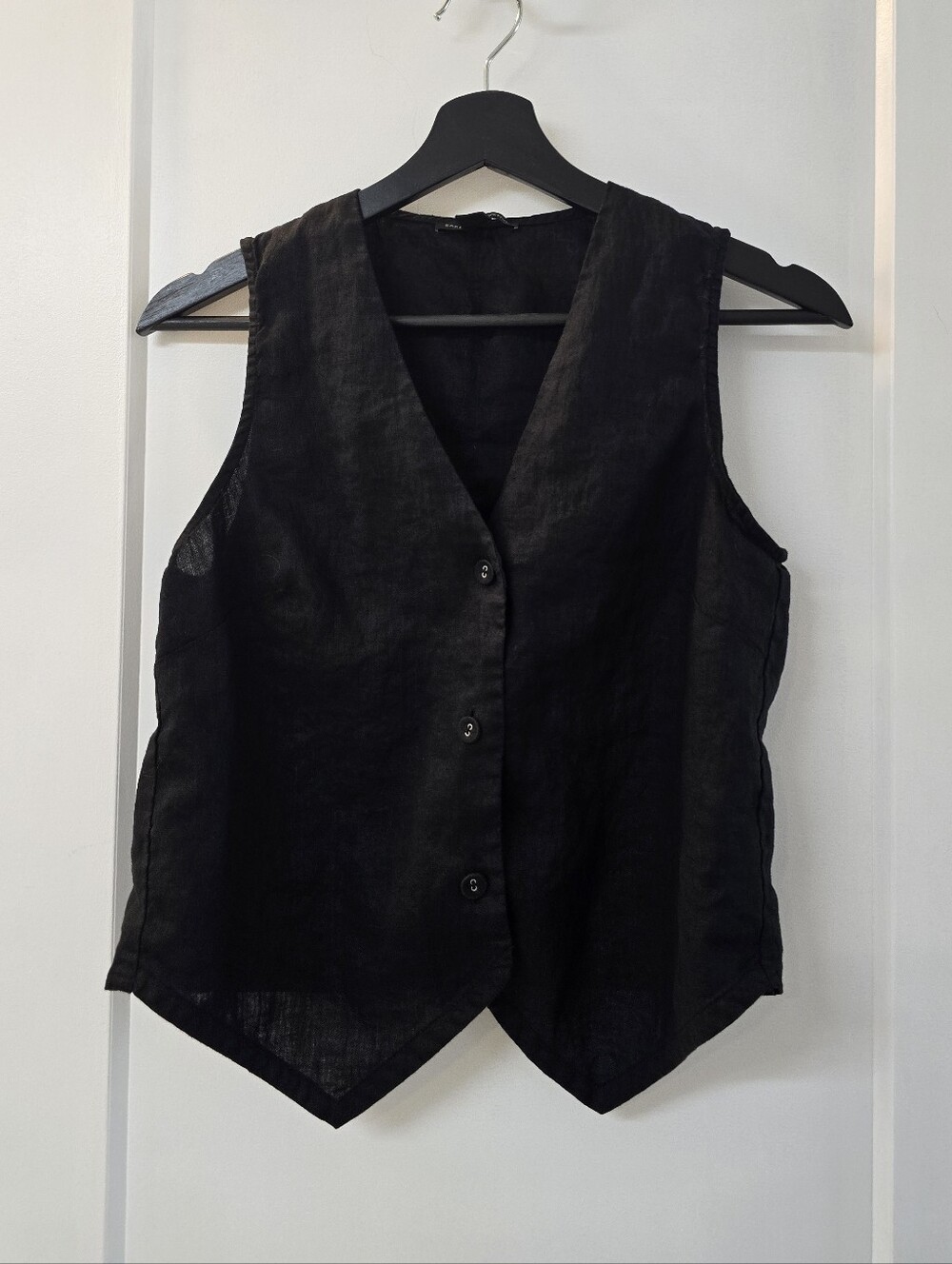 Saks Fith Avenue Black 100% Linen Button Vest